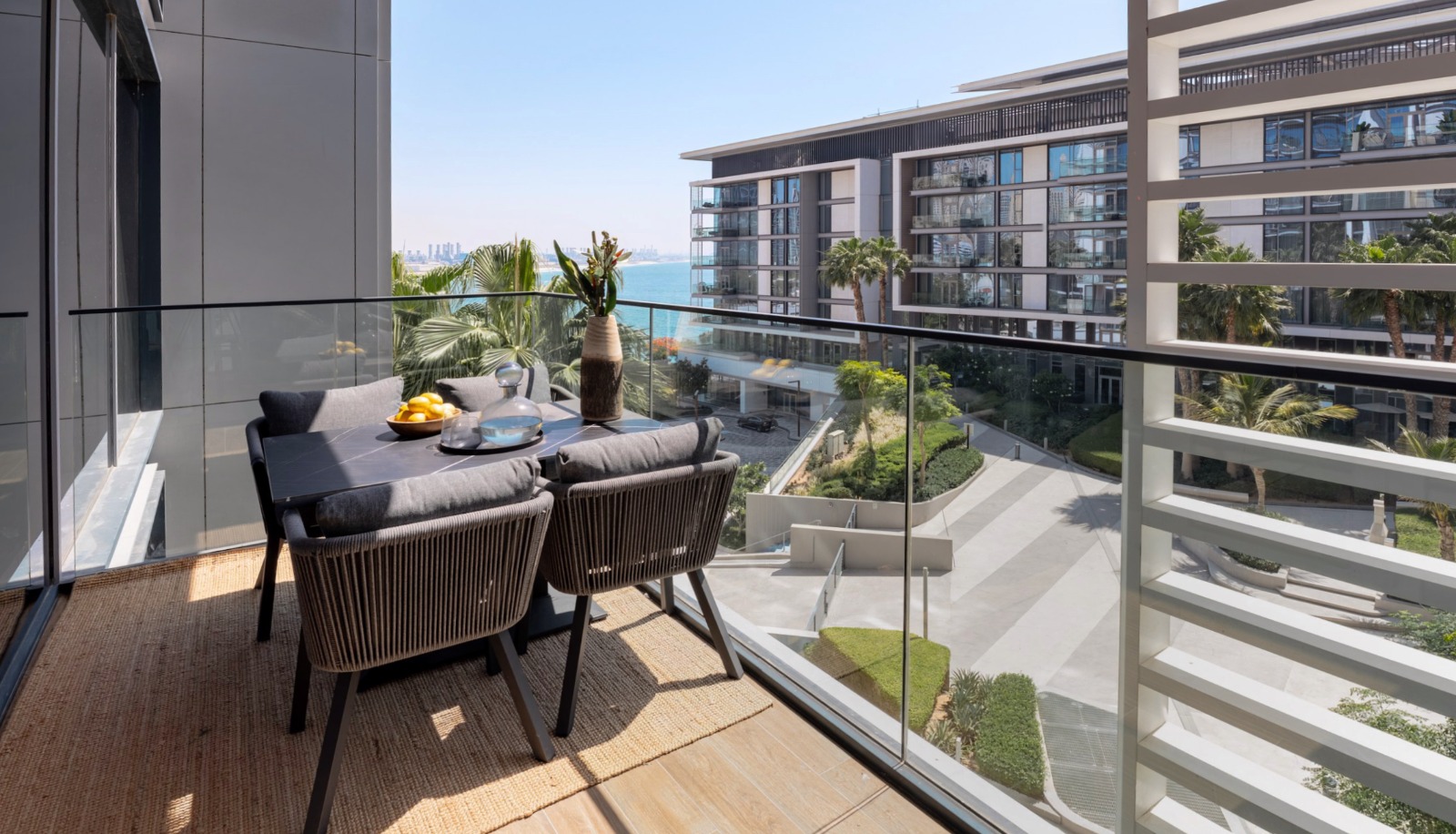 Bluewaters Residence 6